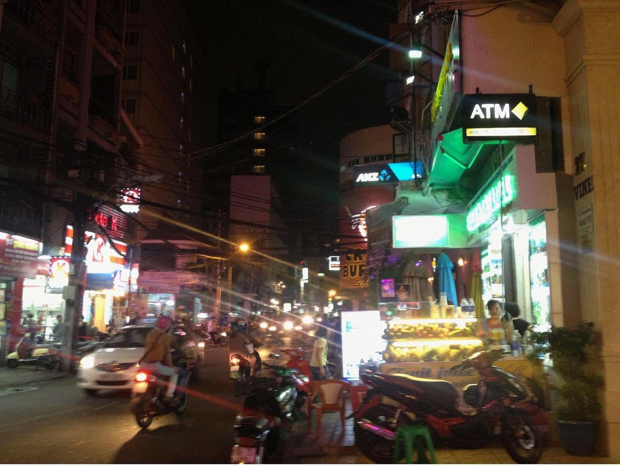 Valentine Hotel Saigon - Bui Vien Street Ho Chi Minh City Exterior photo