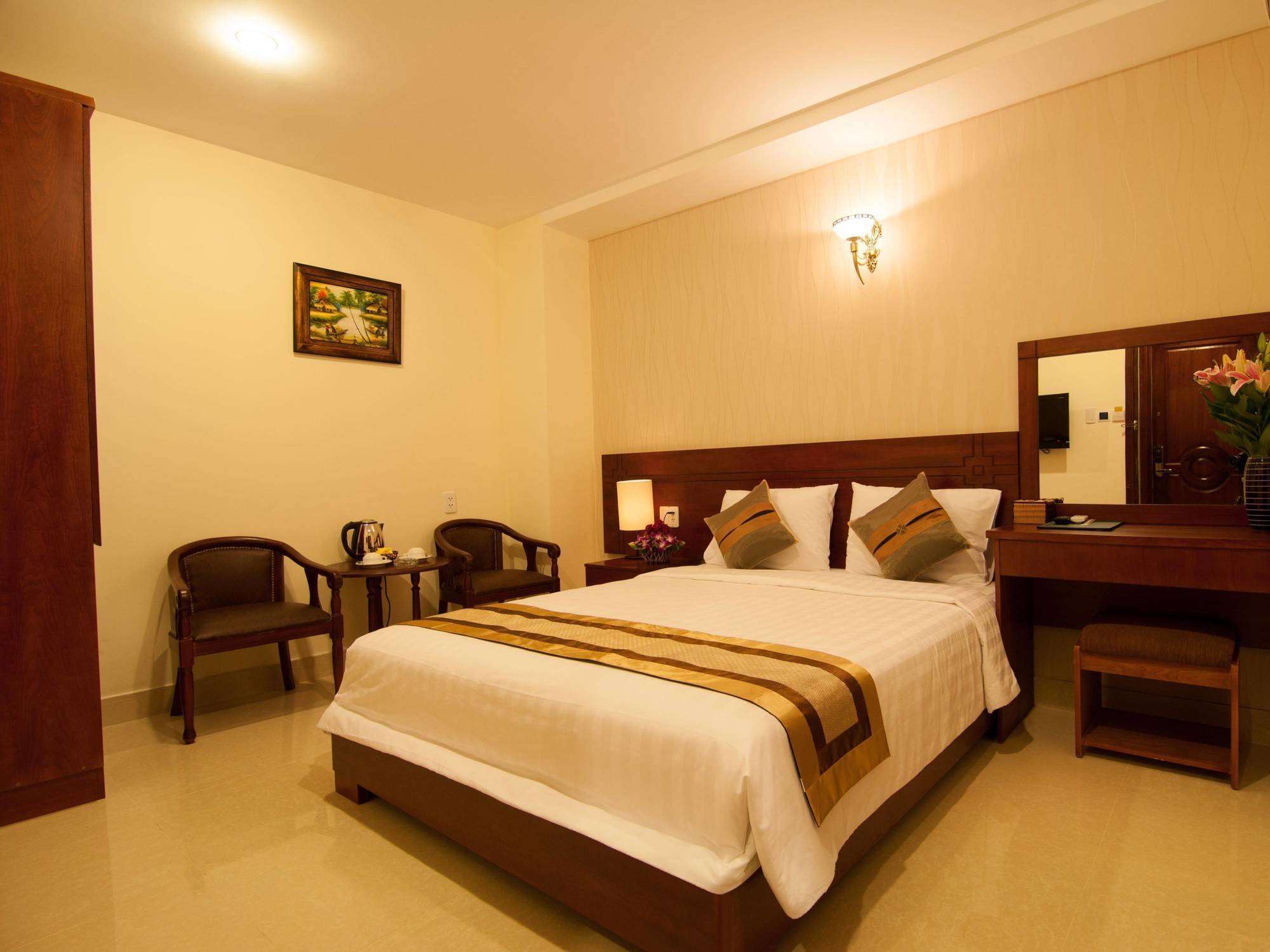Valentine Hotel Saigon - Bui Vien Street Ho Chi Minh City Exterior photo